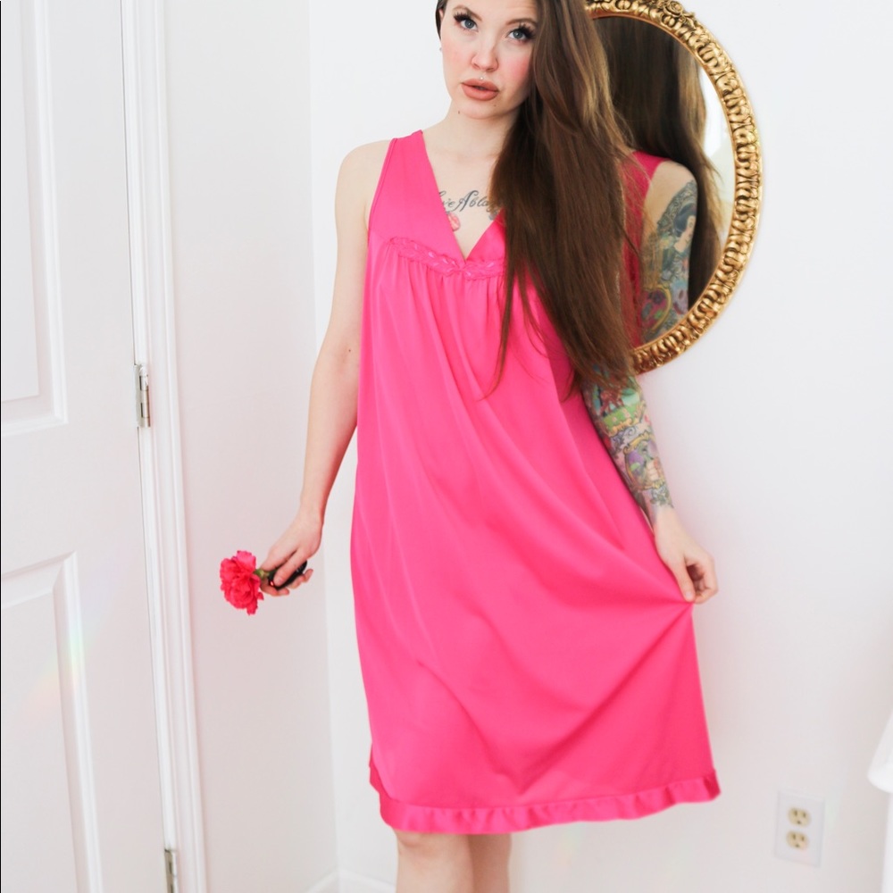 Vintage Bright Pink Soft Moment Nightgown